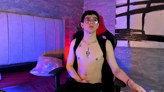 Snapshot of Elbombondelcircuit chatting on 03-01-26, 06:37 Elbombondelcircuit online show from 03-01-26, 06:37