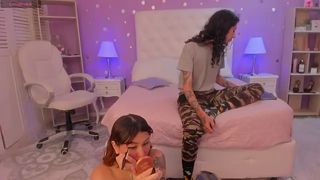 Goldentemptation  online show from 03-13-26, 08:04