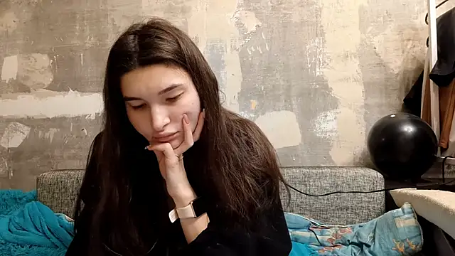 Snapshot of JessieLegend chatting on 02-11-26, 11:32 JessieLegend online show from 02-11-26, 11:32