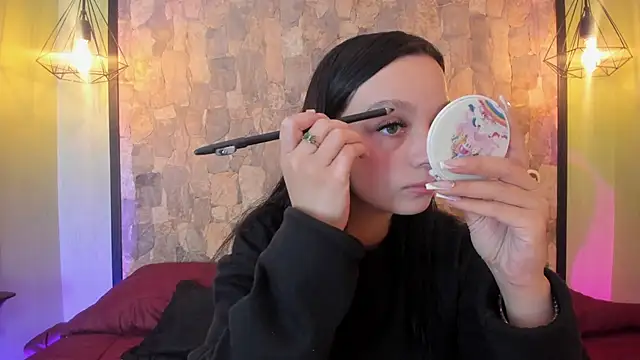 Snapshot of Elizabeth_Ferrer chatting on 02-18-26, 06:59 Elizabeth Ferrer online show from 02-18-26, 06:59