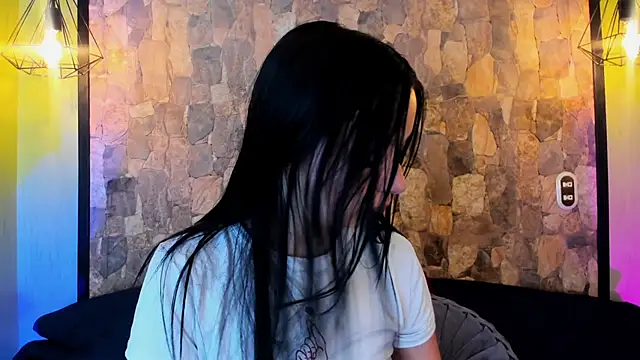 Snapshot of Elizabeth_Ferrer chatting on 02-27-26, 11:43 Elizabeth Ferrer online show from 02-27-26, 11:43