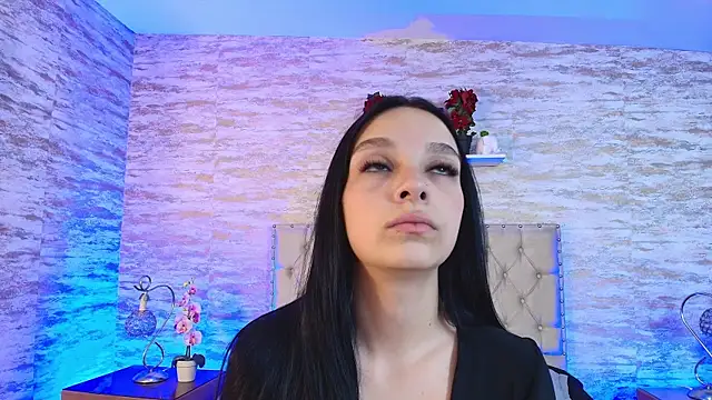 Elizabeth Ferrer online show from 04-16-26, 12:17