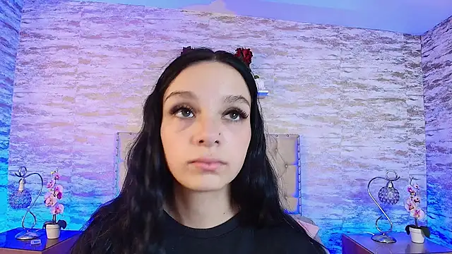 Elizabeth Ferrer online show from 04-18-26, 12:20