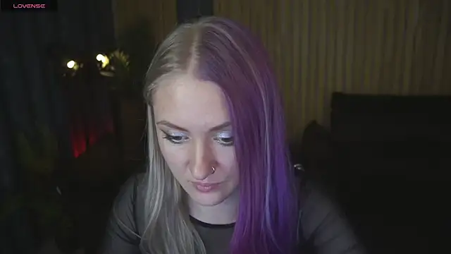 DramaQuenns online show from 02-27-26, 06:57