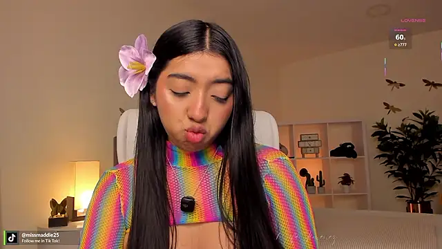 Snapshot of missvancouver chatting on 02-27-26, 01:00 missvancouver online show from 02-27-26, 01:00