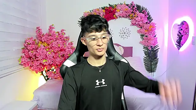 Patrick Howland  online show from 04-06-26, 10:00