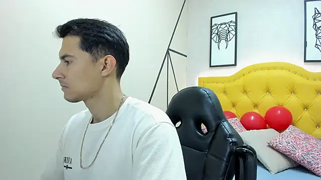 Mike Conors online show from 02-20-26, 01:57