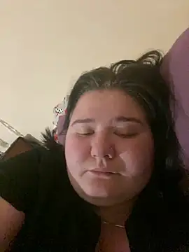 Snapshot of AngelKiras chatting on 02-23-26, 08:39 AngelKiras online show from 02-23-26, 08:39