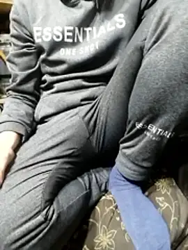 Snapshot of Aww21 chatting on 03-31-26, 07:58 Aww21 online show from 03-31-26, 07:58