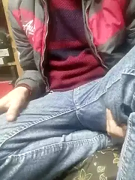 Snapshot of Aww21 chatting on 04-04-26, 09:01 Aww21 online show from 04-04-26, 09:01