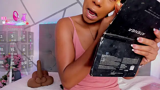 Snapshot of Khloe_Rosee chatting on 02-12-26, 07:20 Khloe Rosee online show from 02-12-26, 07:20