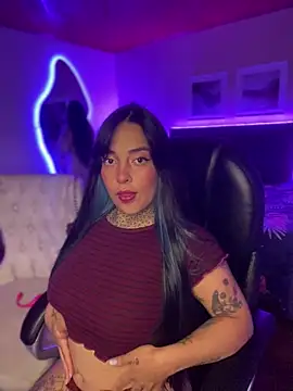 Snapshot of Annie_Alicee chatting on 02-04-26, 01:28 Annie Alicee online show from 02-04-26, 01:28