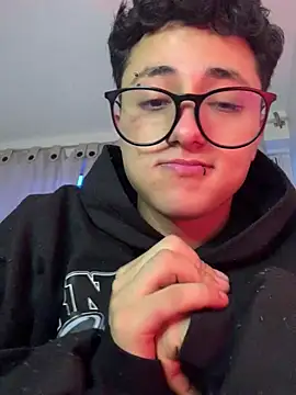 Snapshot of Adonibaskerville4 chatting on 02-06-26, 11:08 Adonibaskerville4 online show from 02-06-26, 11:08