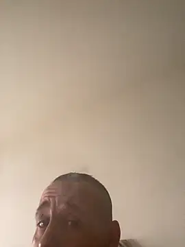 Snapshot of creativeX chatting on 03-04-26, 04:35 creativeX online show from 03-04-26, 04:35