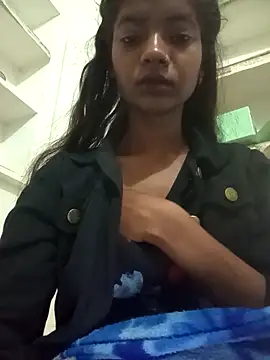 Snapshot of Cut_neoa6 chatting on 02-08-26, 12:25 Cut neoa6 online show from 02-08-26, 12:25