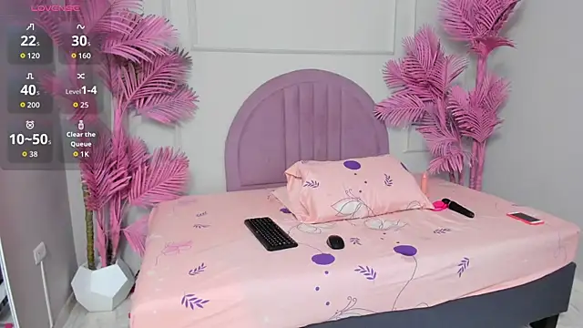 Snapshot of Nalapalmer chatting on 03-03-26, 03:34 Nalapalmer online show from 03-03-26, 03:34