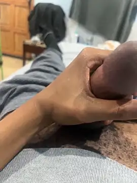 Snapshot of youngsterSA223 chatting on 02-15-26, 11:12 youngsterSA223 online show from 02-15-26, 11:12