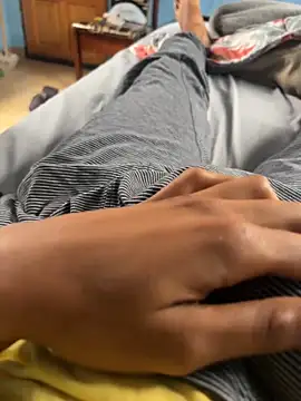 youngsterSA223 online show from 04-13-26, 09:48