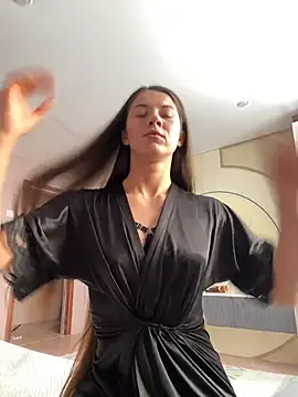 Snapshot of OnlyLeiLa chatting on 02-10-26, 06:28 OnlyLeiLa online show from 02-10-26, 06:28