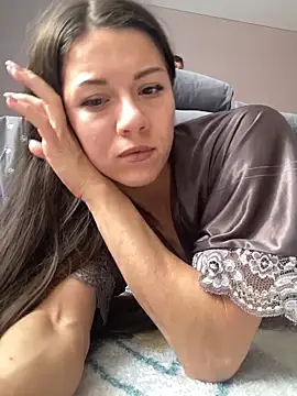 Snapshot of OnlyLeiLa chatting on 02-17-26, 09:28 OnlyLeiLa online show from 02-17-26, 09:28