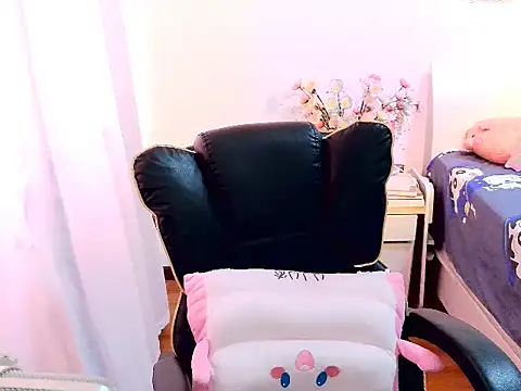 zhuzhu-66 online show from 06-24-26, 08:02