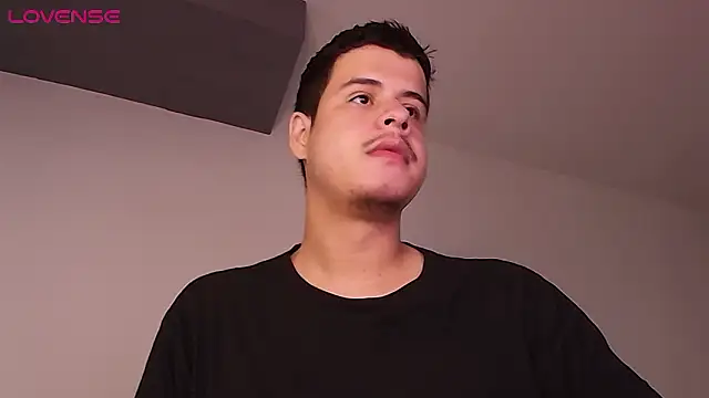 Snapshot of BjornSteel chatting on 02-11-26, 12:15 BjornSteel online show from 02-11-26, 12:15