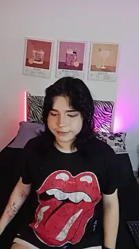 Daniellesins1 online show from 02-26-26, 06:56