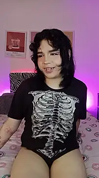 Daniellesins1 online show from 03-01-26, 05:42