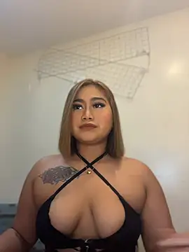 Snapshot of vien_pussy69 chatting on 06-11-26, 02:26 vien pussy69 online show from 06-11-26, 02:26