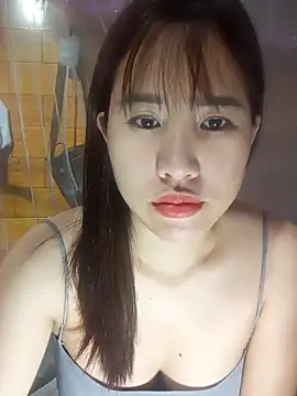 Snapshot of Yui-Ch1682 chatting on 02-23-26, 03:48 Yui-Ch1682 online show from 02-23-26, 03:48