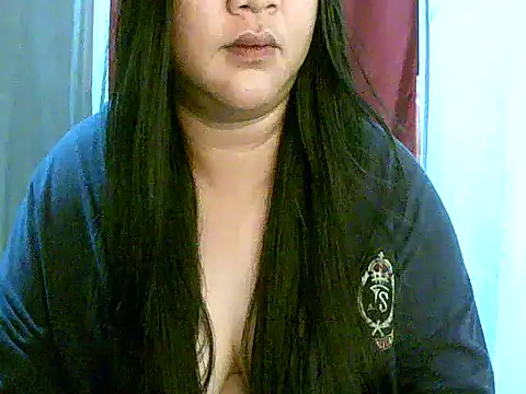 Snapshot of strip_berry chatting on 02-21-26, 12:06 strip berry online show from 02-21-26, 12:06