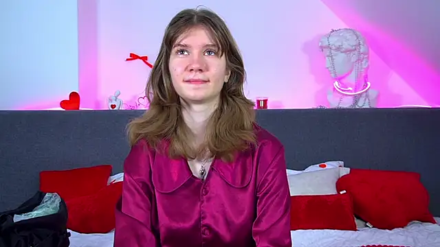 Snapshot of MilaMaelis chatting on 02-27-26, 12:16 MilaMaelis online show from 02-27-26, 12:16