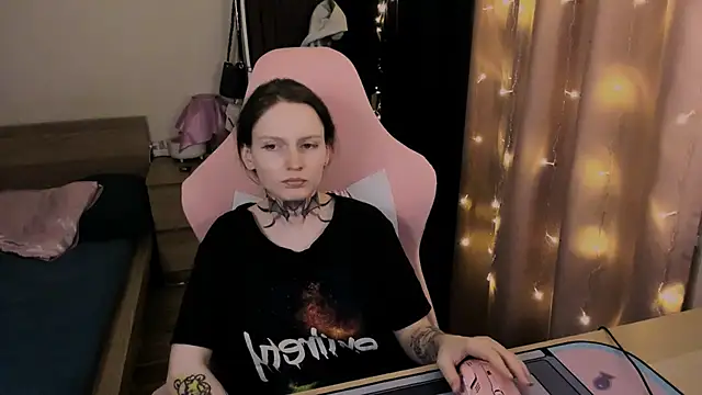 Snapshot of Onyxix chatting on 03-26-26, 07:41 Onyxix online show from 03-26-26, 07:41