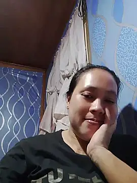 Snapshot of May_Bombs chatting on 06-01-26, 11:56 May Bombs online show from 06-01-26, 11:56