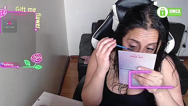 Snapshot of MeliisaRobers chatting on 02-24-26, 12:58 MeliisaRobers online show from 02-24-26, 12:58