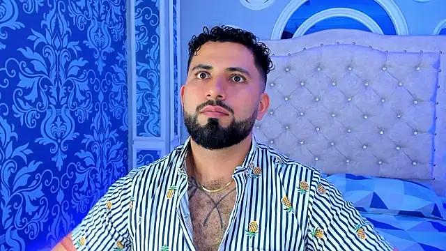 Snapshot of bear_mao_ chatting on 02-16-26, 11:28 bear mao online show from 02-16-26, 11:28