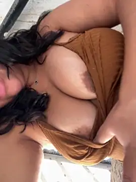 Adriputinha online show from 02-21-26, 03:02