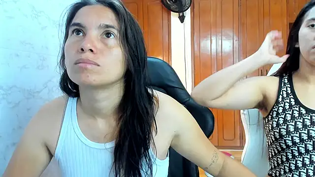 Emily and Soffy online show from 02-25-26, 12:15