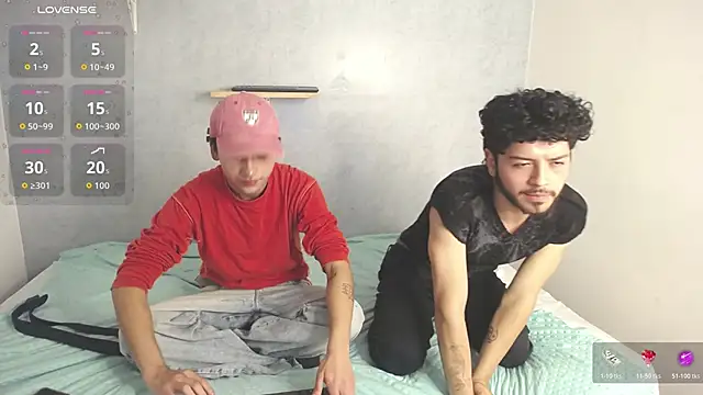 Snapshot of Eliotkinky chatting on 02-09-26, 02:54 Eliotkinky online show from 02-09-26, 02:54