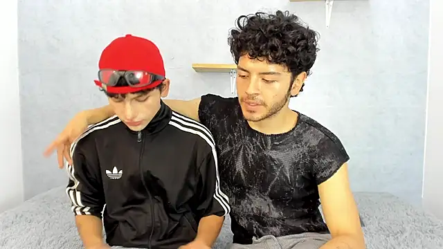 Snapshot of Eliotkinky chatting on 02-28-26, 03:35 Eliotkinky online show from 02-28-26, 03:35