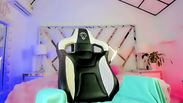 thanier 18 online show from 04-16-26, 09:39