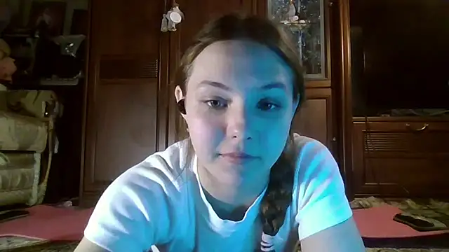 YuniNeko online show from 02-21-26, 07:15