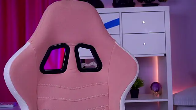 MistyReeds online show from 02-11-26, 05:34