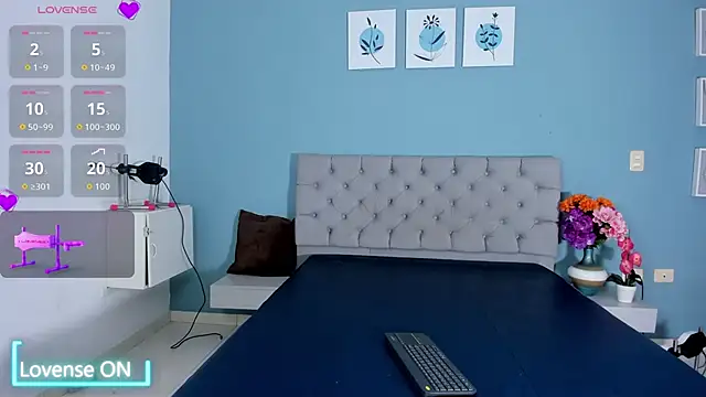 Valentina Rujano online show from 03-25-26, 02:39