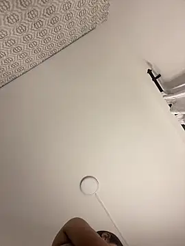 Snapshot of Mia_rivers__ chatting on 02-25-26, 07:34 Mia rivers online show from 02-25-26, 07:34