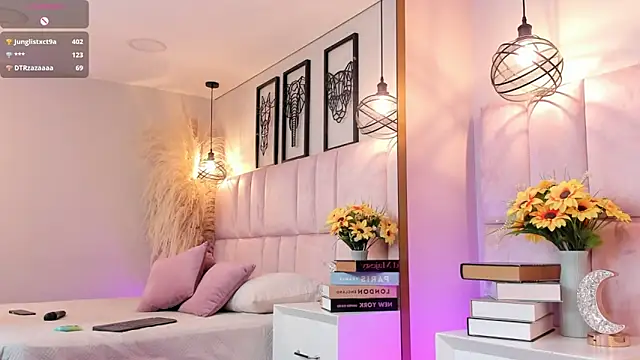 RaquelHyde  online show from 04-19-26, 06:10