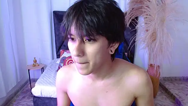 Snapshot of nikoo_18 chatting on 02-19-26, 01:51 nikoo 18 online show from 02-19-26, 01:51