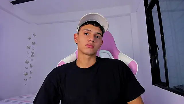 Snapshot of Adrian_Prime_ chatting on 02-12-26, 06:47 Adrian Prime online show from 02-12-26, 06:47