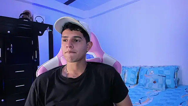 Snapshot of Adrian_Prime_ chatting on 02-23-26, 06:38 Adrian Prime online show from 02-23-26, 06:38