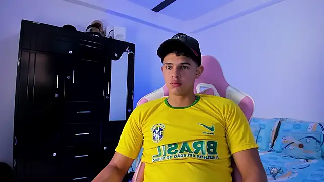 Snapshot of Adrian_Prime_ chatting on 02-28-26, 06:31 Adrian Prime online show from 02-28-26, 06:31